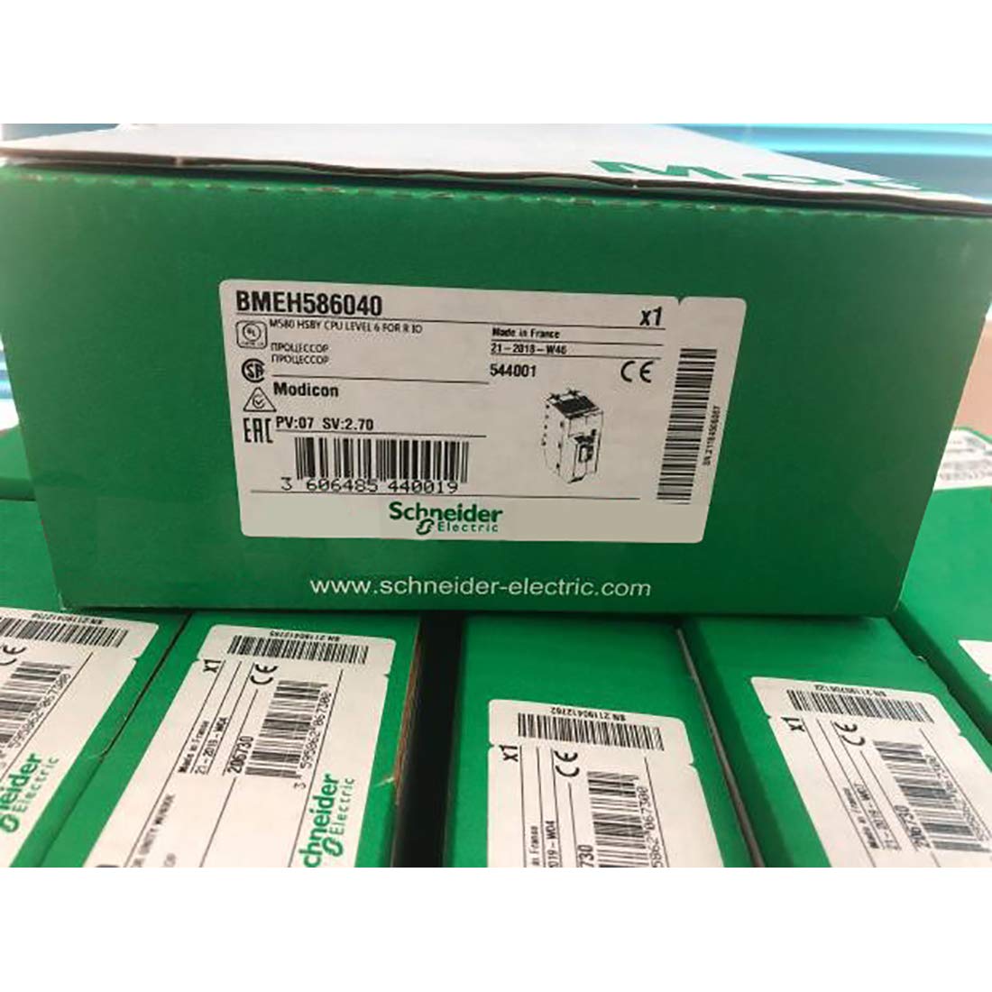 Modicon BMEH586040 redundant HSBY processor module M580 - Level6 - Remote.